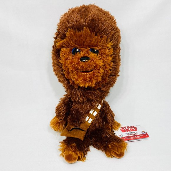 Star Wars Chewbaccva Galactic Plushie Funko/Disney - NWT - Picture 1 of 7